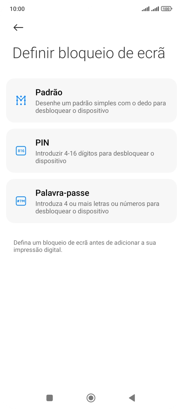 Prima o código de bloqueio do telefone pretendido.