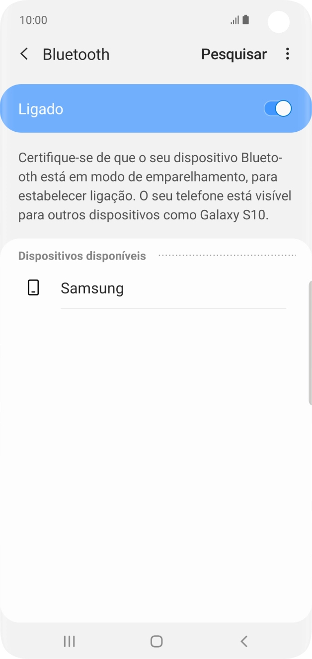 Prima o dispositivo Bluetooth pretendido e siga as indicações no ecrã para emparelhar o dispositivo pretendido com o telefone.