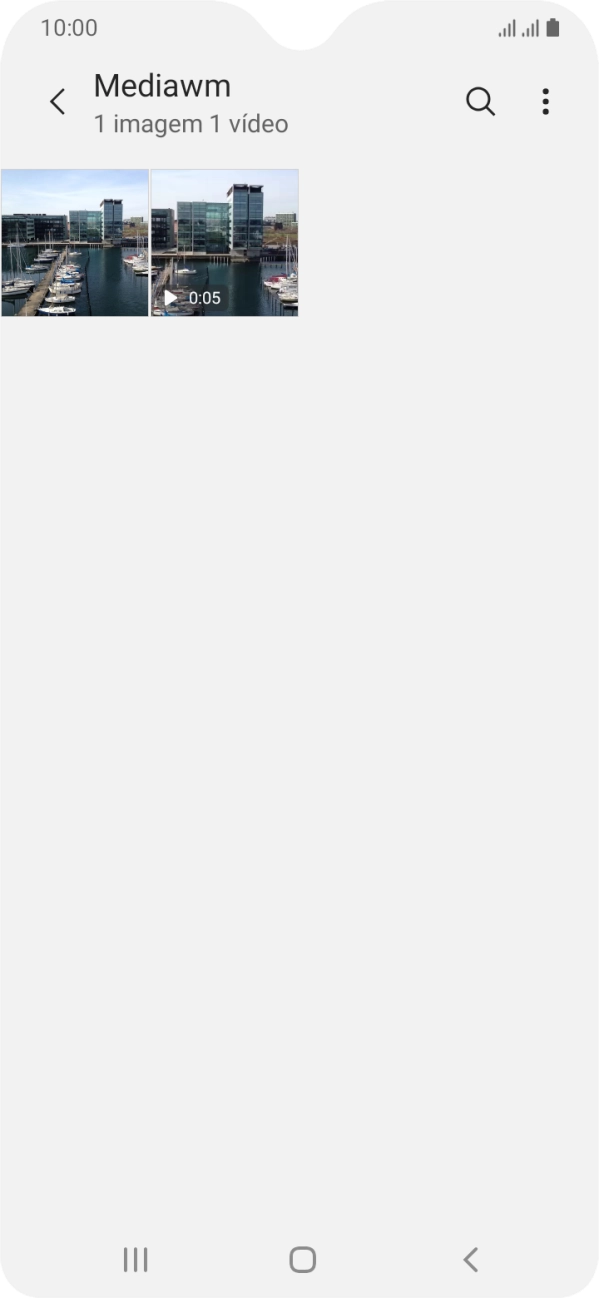 Prima durante um momento uma imagem ou um clipe de vídeo.