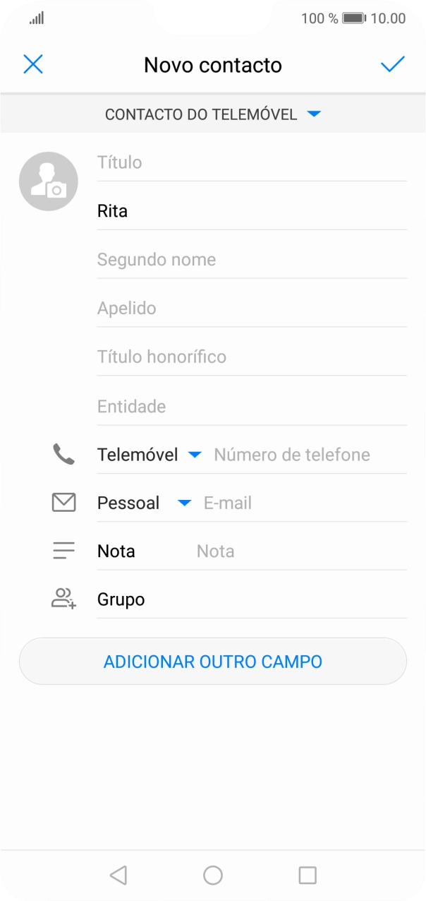Prima Apelido, e introduza o apelido pretendido.