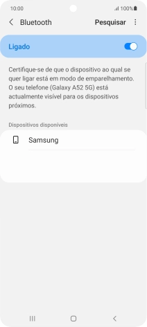 Prima o dispositivo Bluetooth pretendido e siga as indicações no ecrã para emparelhar o dispositivo pretendido com o telefone.