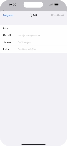 Kattints az E-mail mezőre, és írd be az e-mail címedet.