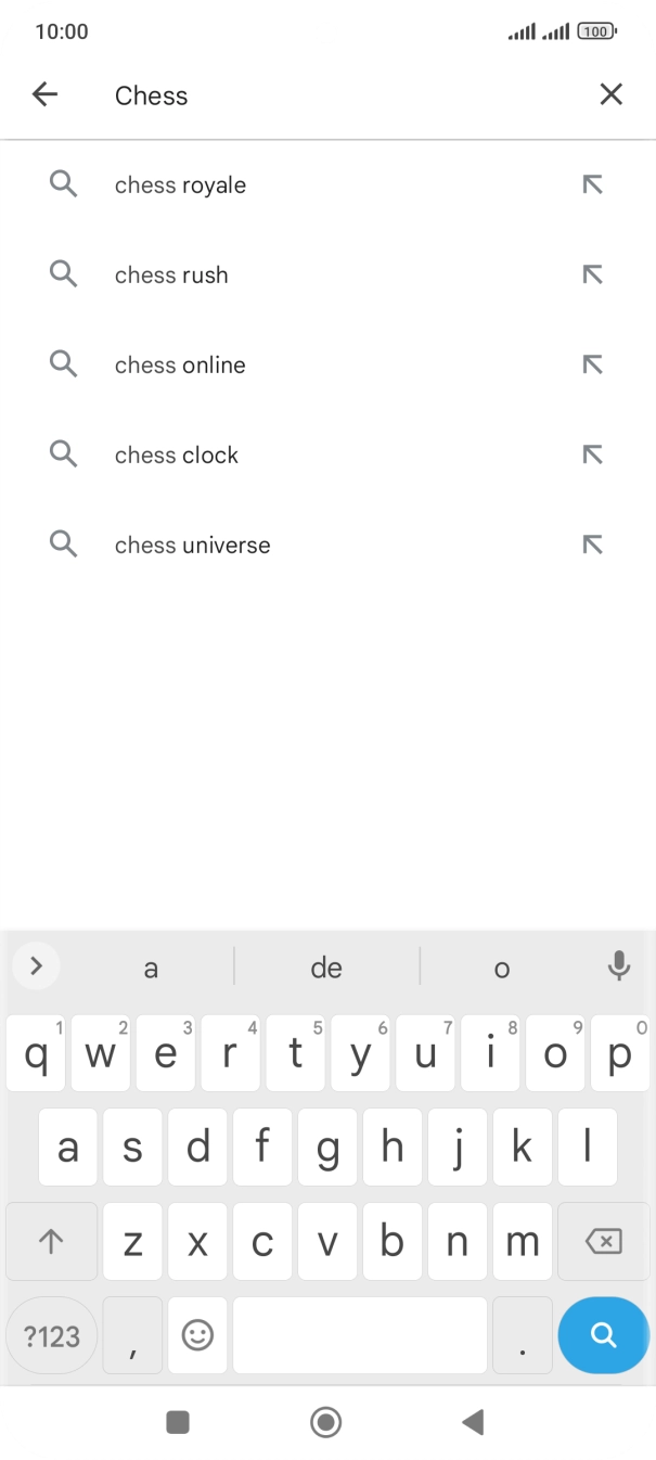 Introduza o nome ou categoria da app pretendida e prima o ícone para pesquisar.