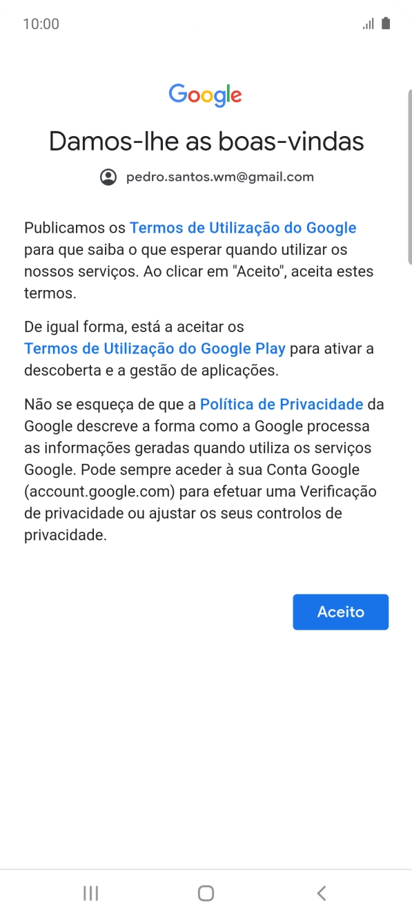 Prima Aceito e siga as indicações no ecrã para escolher as definições da conta Google.