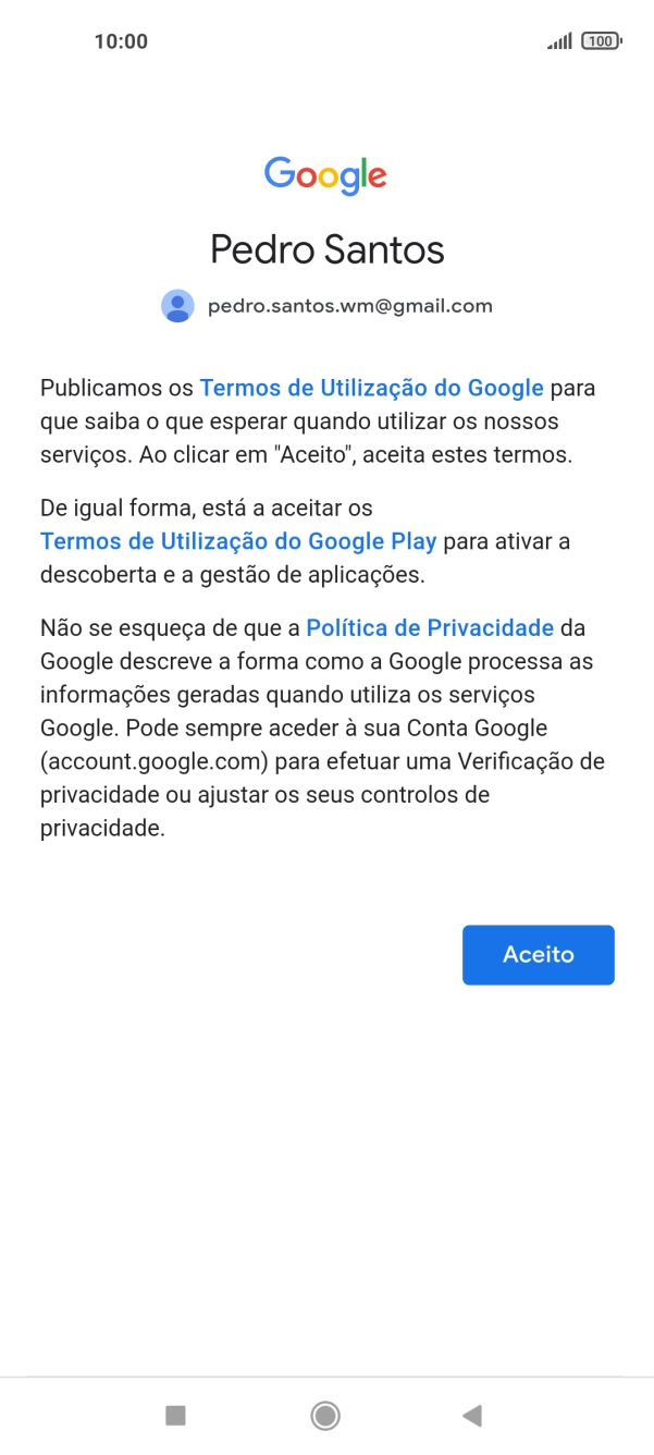 Prima Aceito e siga as indicações no ecrã para escolher as definições da conta Google.