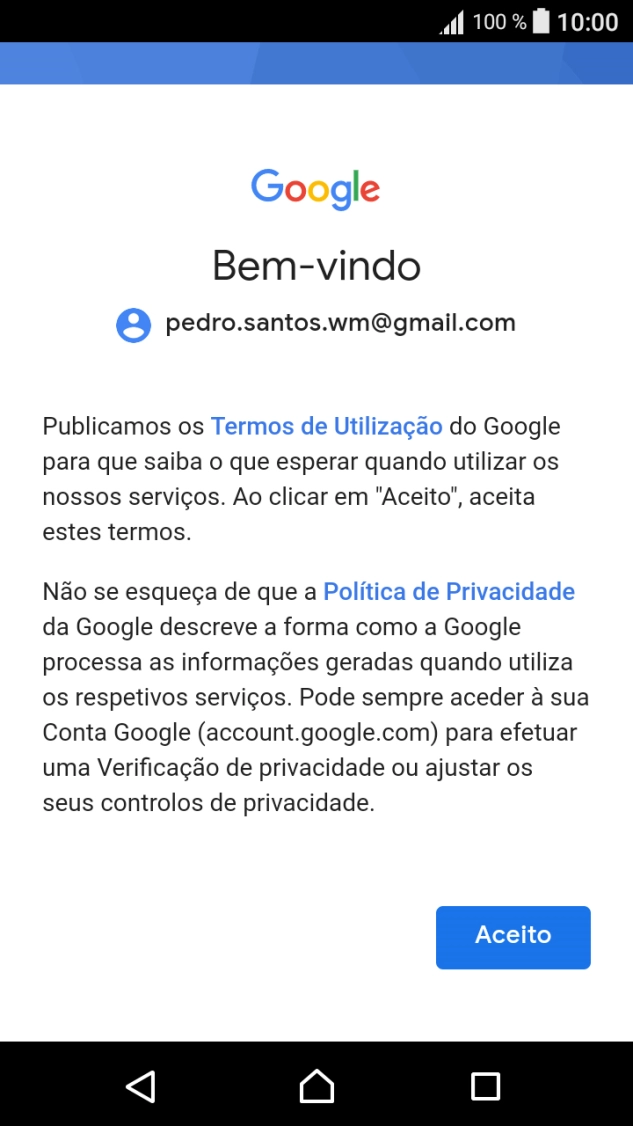 Prima Aceito e siga as indicações no ecrã para escolher as definições da conta Google.