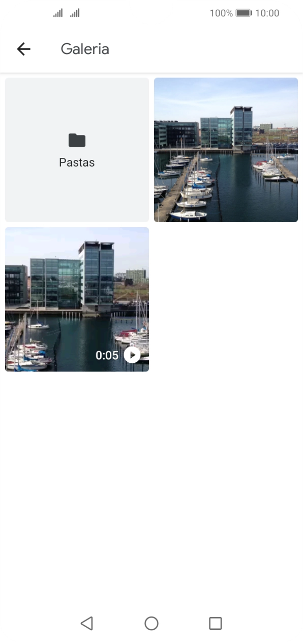 Prima Pastas e vá até à pasta pretendida.