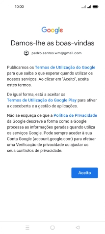 Prima Aceito e siga as indicações no ecrã para escolher as definições da conta Google.