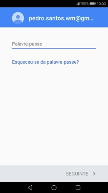 Prima Palavra-passe e introduza a password da sua conta Google.