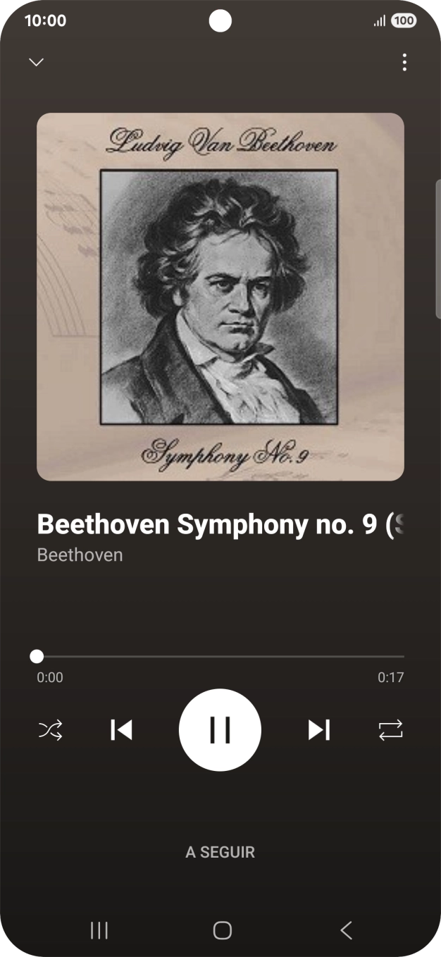 Prima a seta para a direita para ir para o ficheiro de música seguinte.