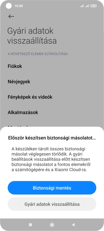 Válaszd a Gyári adatok visszaállítása lehetőséget.
