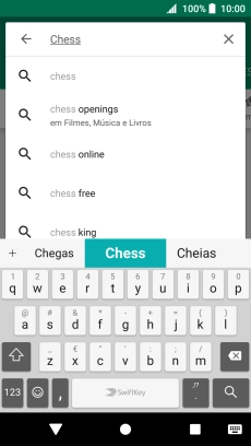 Introduza o nome ou categoria da app pretendida e prima o ícone para pesquisar.