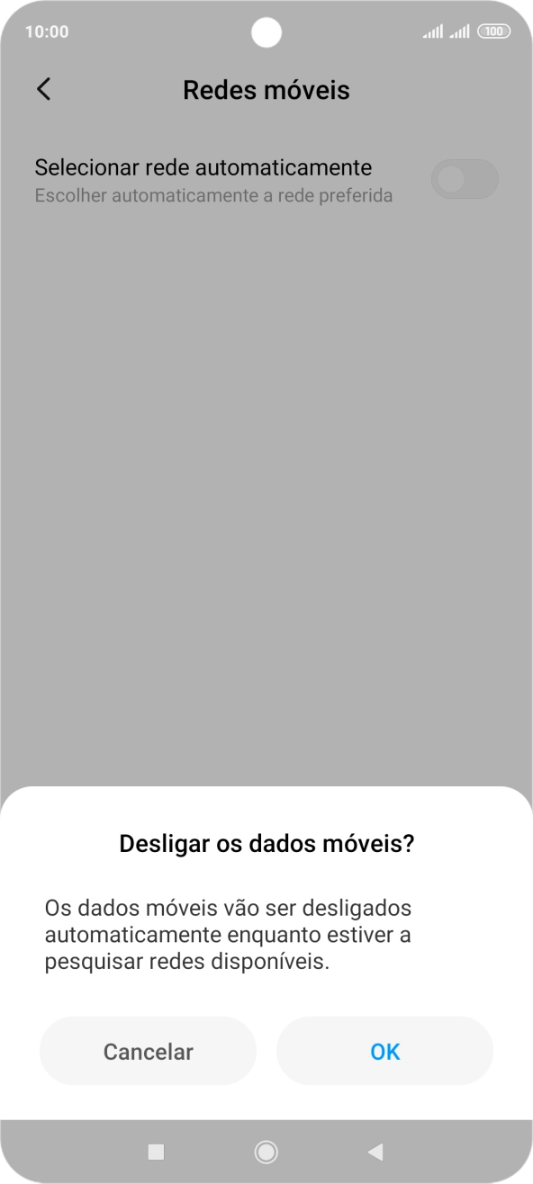 Prima OK e aguarde enquanto o telefone procura as redes.