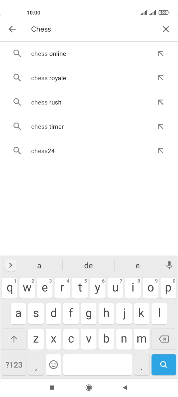 Introduza o nome ou categoria da app pretendida e prima o ícone para pesquisar.
