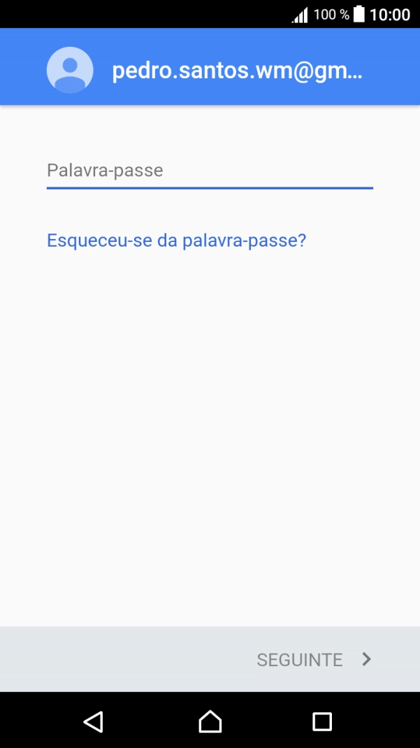 Prima Palavra-passe e introduza a password da sua conta Google.