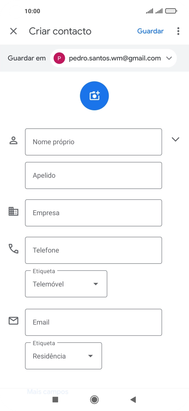 Prima a lista suspensa da lista de contactos.