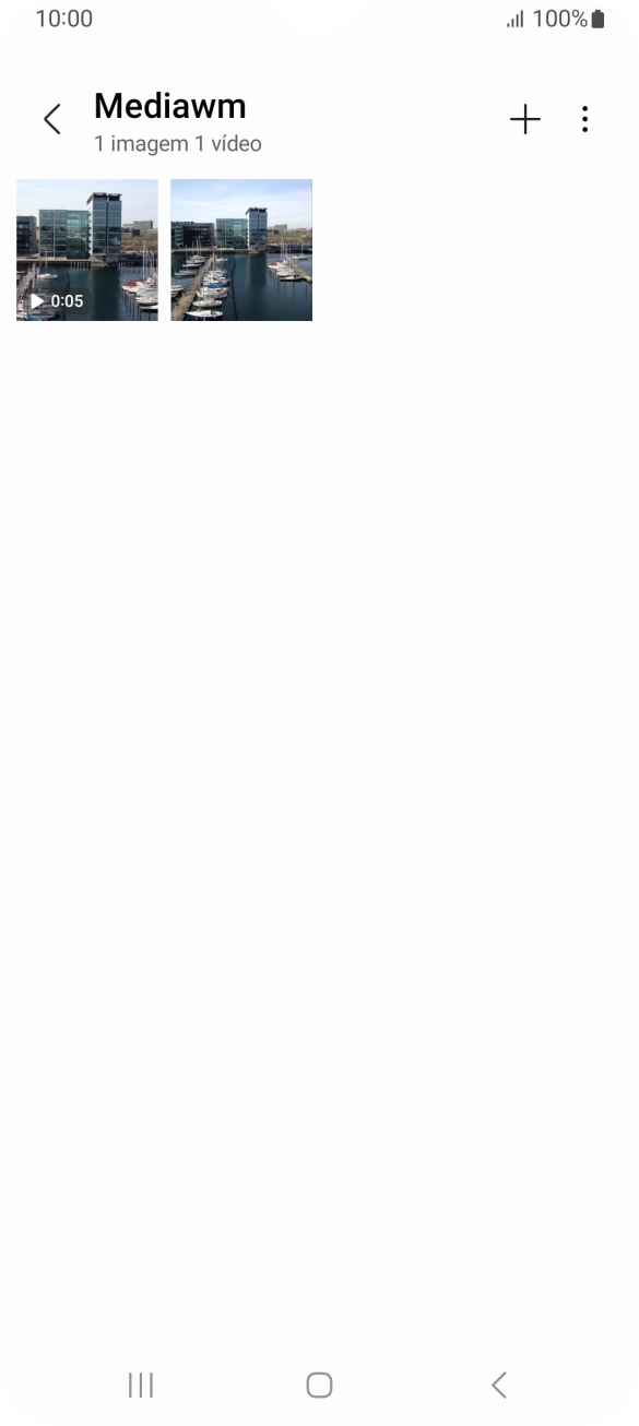 Prima durante um momento uma imagem ou um clipe de vídeo.