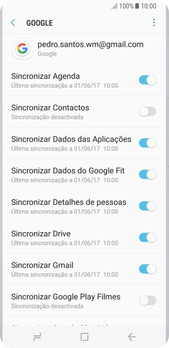 Prima o indicador junto a 