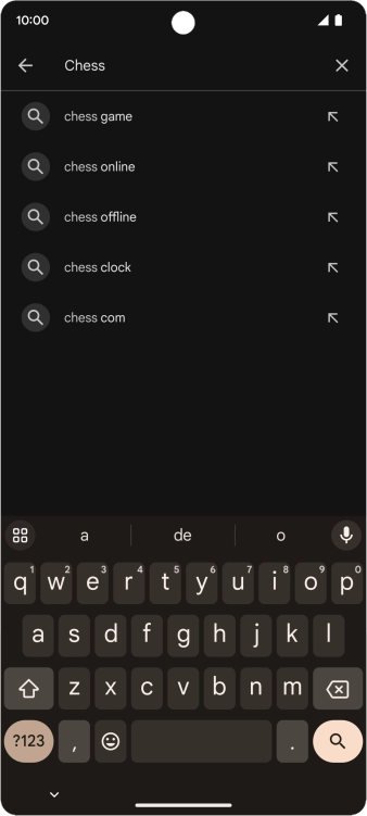Introduza o nome ou categoria da app pretendida e prima o ícone para pesquisar.