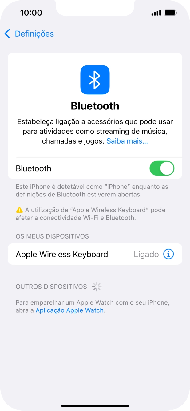 Para voltar ao ecrã inicial, deslize o dedo de baixo para cima a partir da base do ecrã.