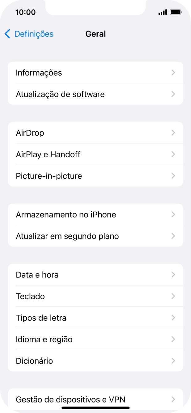 Prima Atualização de software. Se existir uma nova versão de software disponível, será agora indicado no ecrã. Siga as indicações no ecrã para atualizar o software do telefone.
