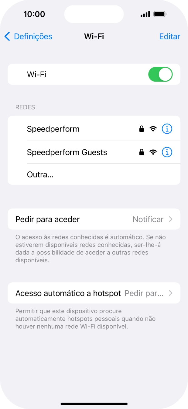 Prima a rede Wi-Fi pretendida e introduza a password da rede Wi-Fi.