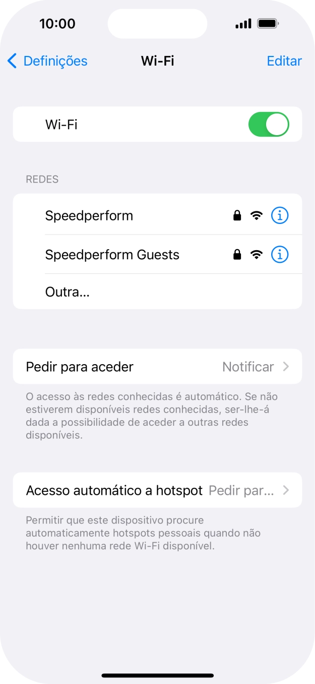 Prima a rede Wi-Fi pretendida e introduza a password da rede Wi-Fi.