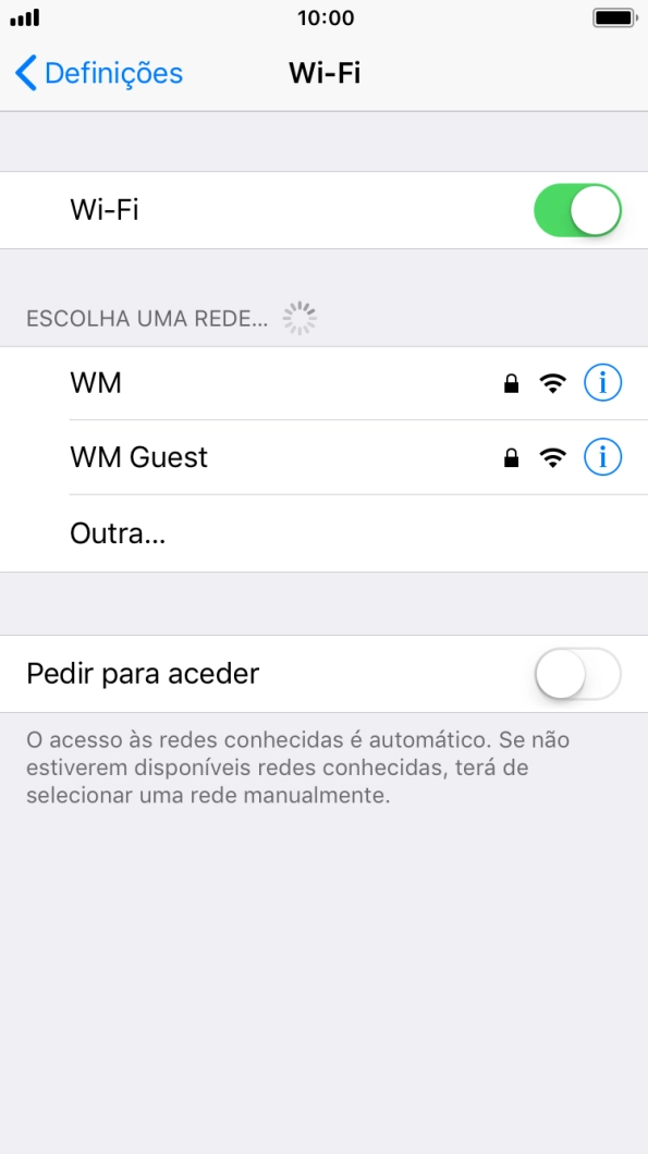 Prima a rede Wi-Fi pretendida e introduza a password da rede Wi-Fi.