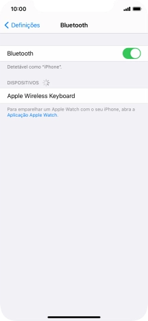 Prima o dispositivo Bluetooth pretendido e siga as indicações no ecrã para emparelhar o dispositivo pretendido com o telefone.