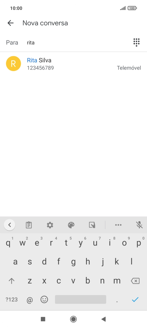 Prima o contacto pretendido.