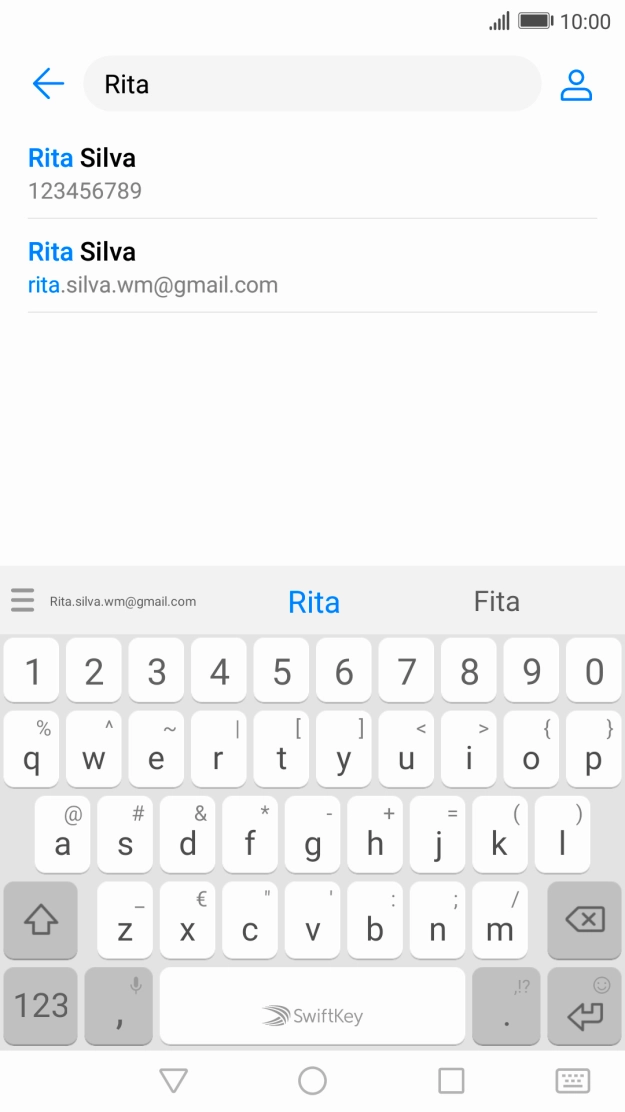 Prima o contacto pretendido.