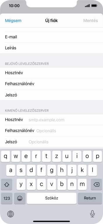 Kattints a Hosztnév mezőre, és írd be az e-mail szolgáltatód kimenő szerverének a nevét.