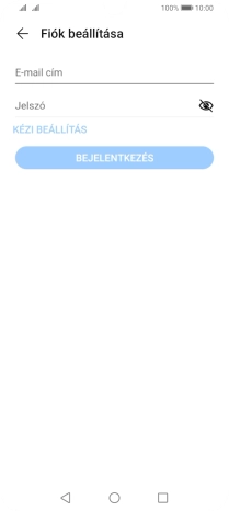 Kattints az E-mail cím mezőre, és írd be az e-mail címedet.