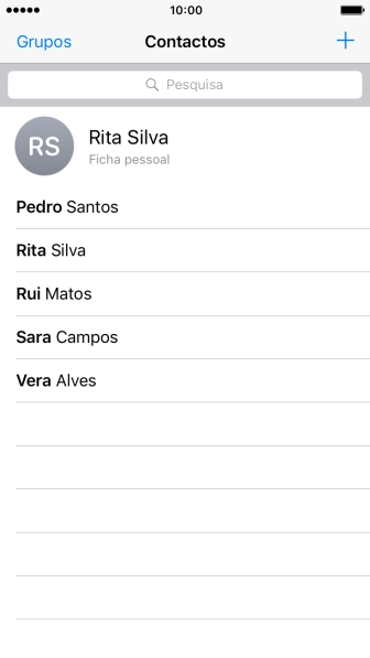 Prima o ícone de novo contacto.