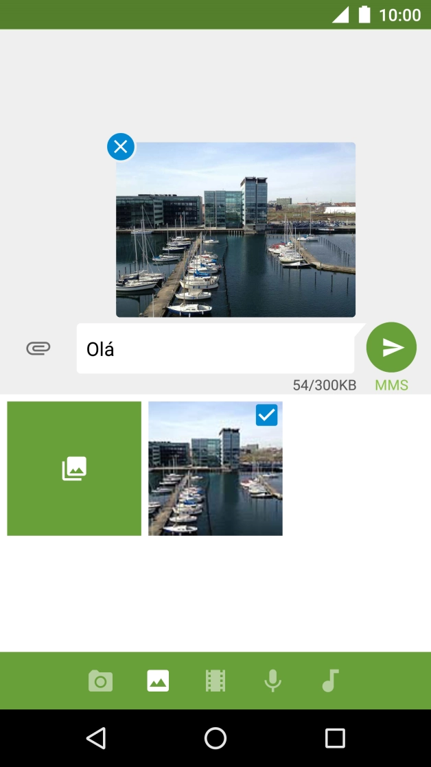 Prima o ícone para enviar quando terminar de escrever a sua mensagem multimédia.