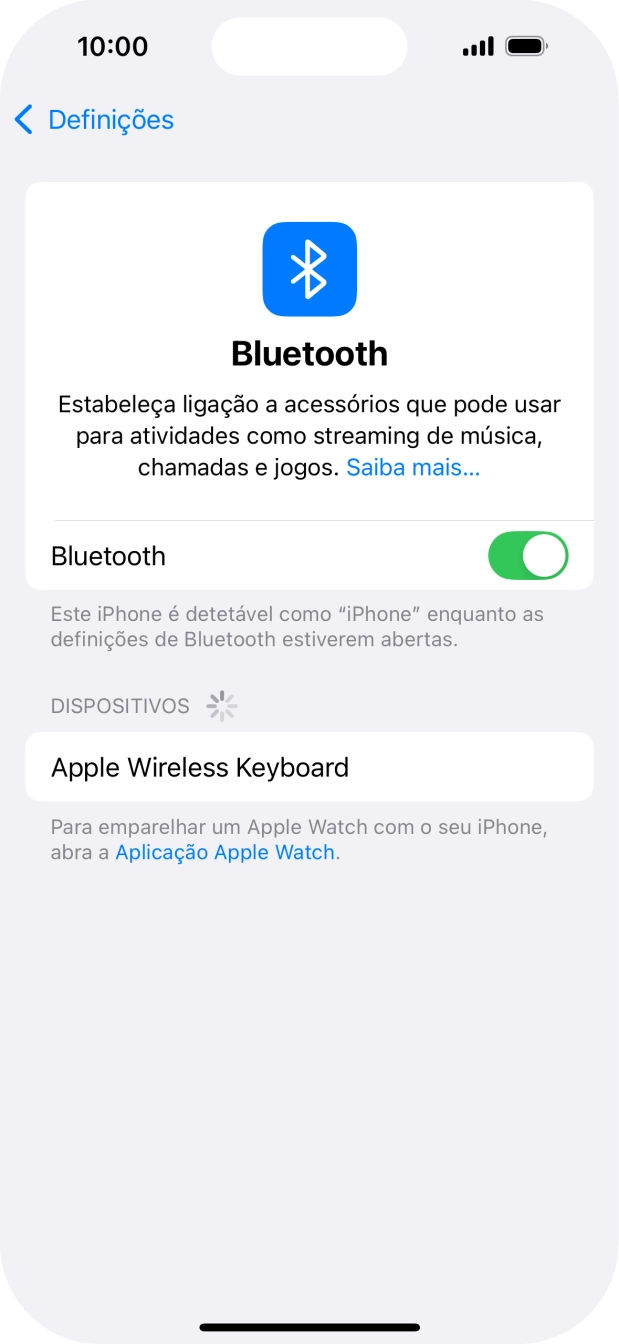 Prima o dispositivo Bluetooth pretendido e siga as indicações no ecrã para emparelhar o dispositivo pretendido com o telefone.