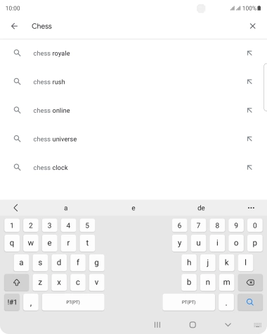 Introduza o nome ou categoria da app pretendida e prima o ícone para pesquisar.