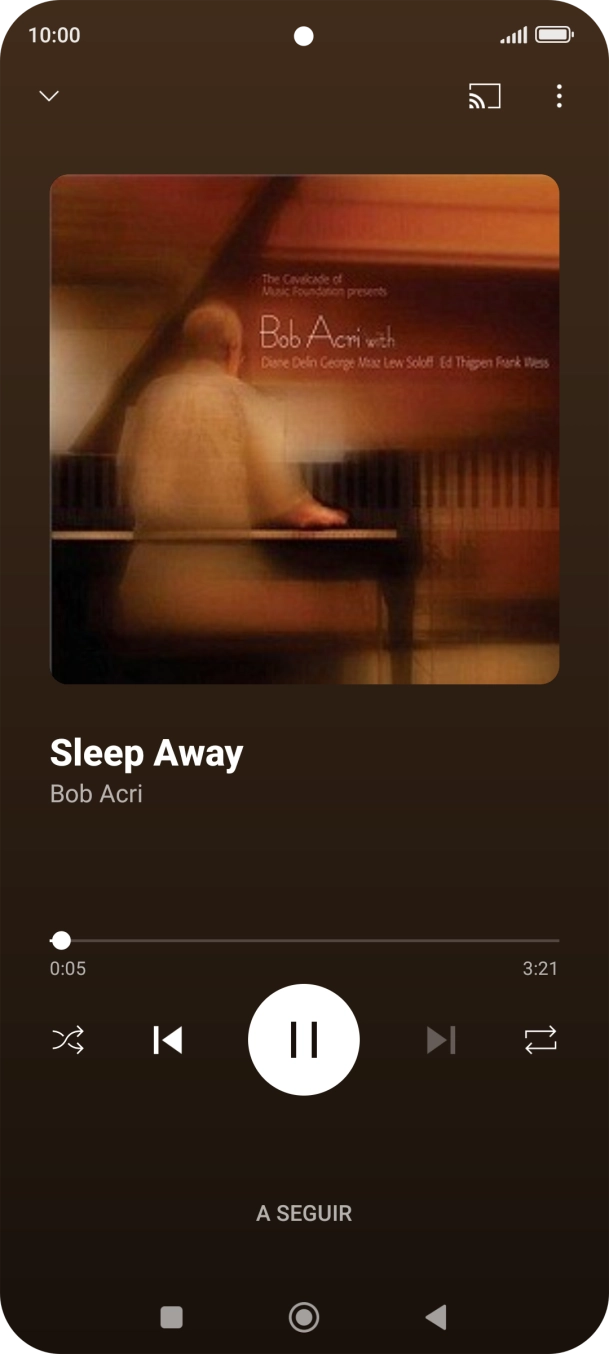 Prima a seta para a direita para ir para o ficheiro de música seguinte.