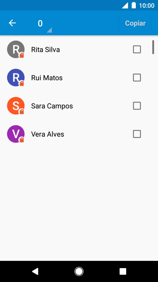 Prima a lista suspensa.