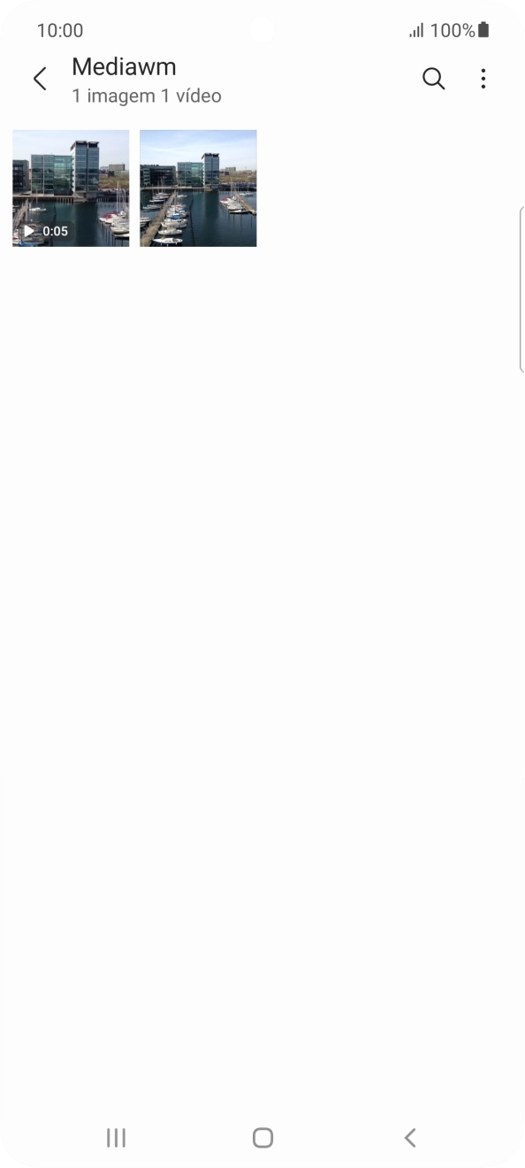 Prima durante um momento uma imagem ou um clipe de vídeo.