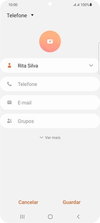 Prima Telefone e introduza o número de telefone pretendido.