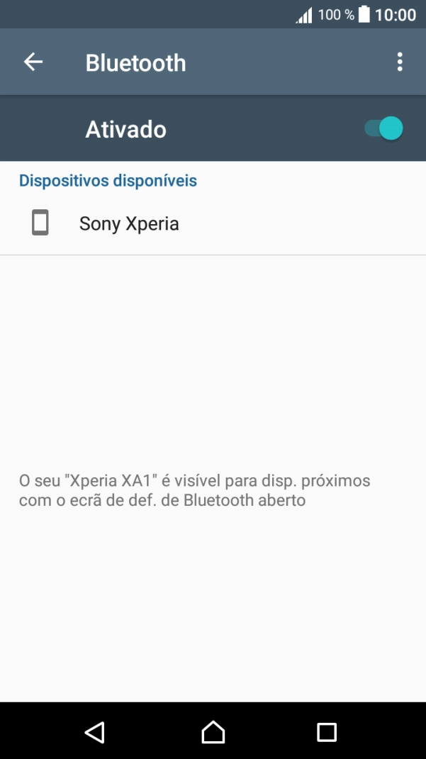 Prima o dispositivo Bluetooth pretendido e siga as indicações no ecrã para emparelhar o dispositivo pretendido com o telefone.