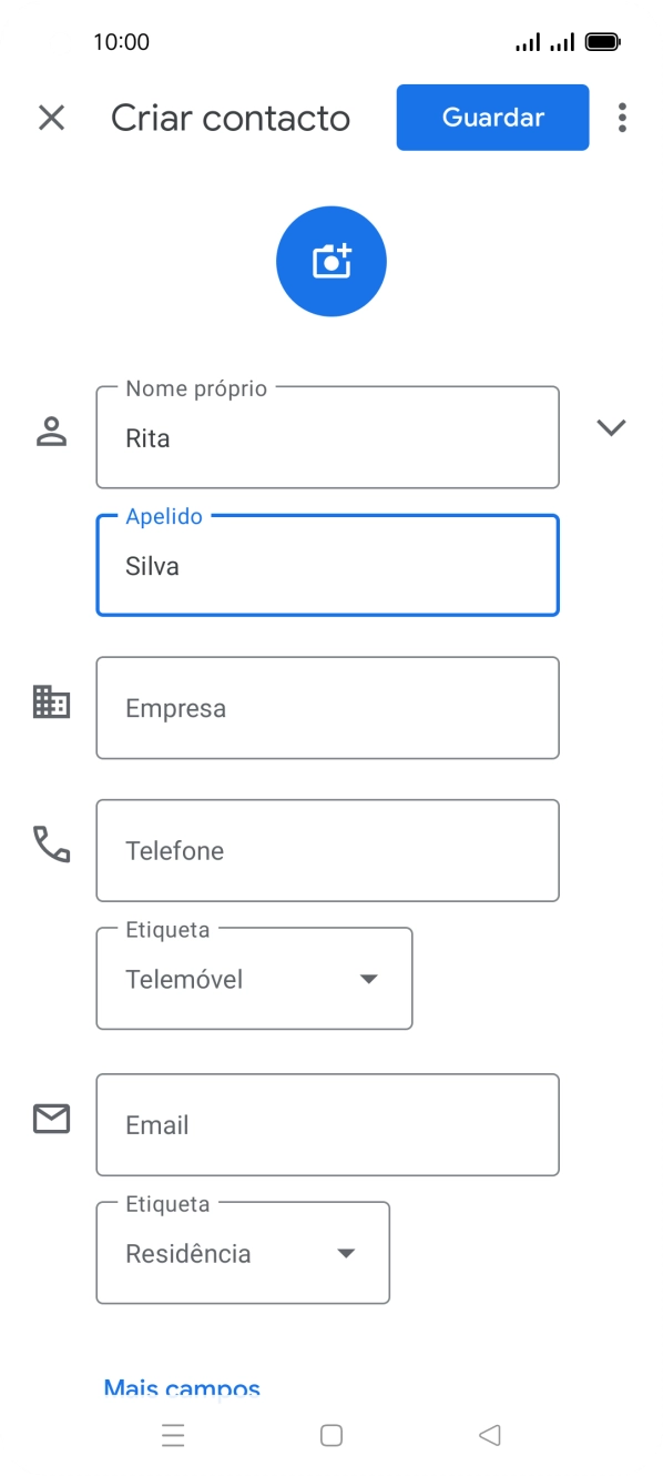 Prima Telefone e introduza o número de telefone pretendido.