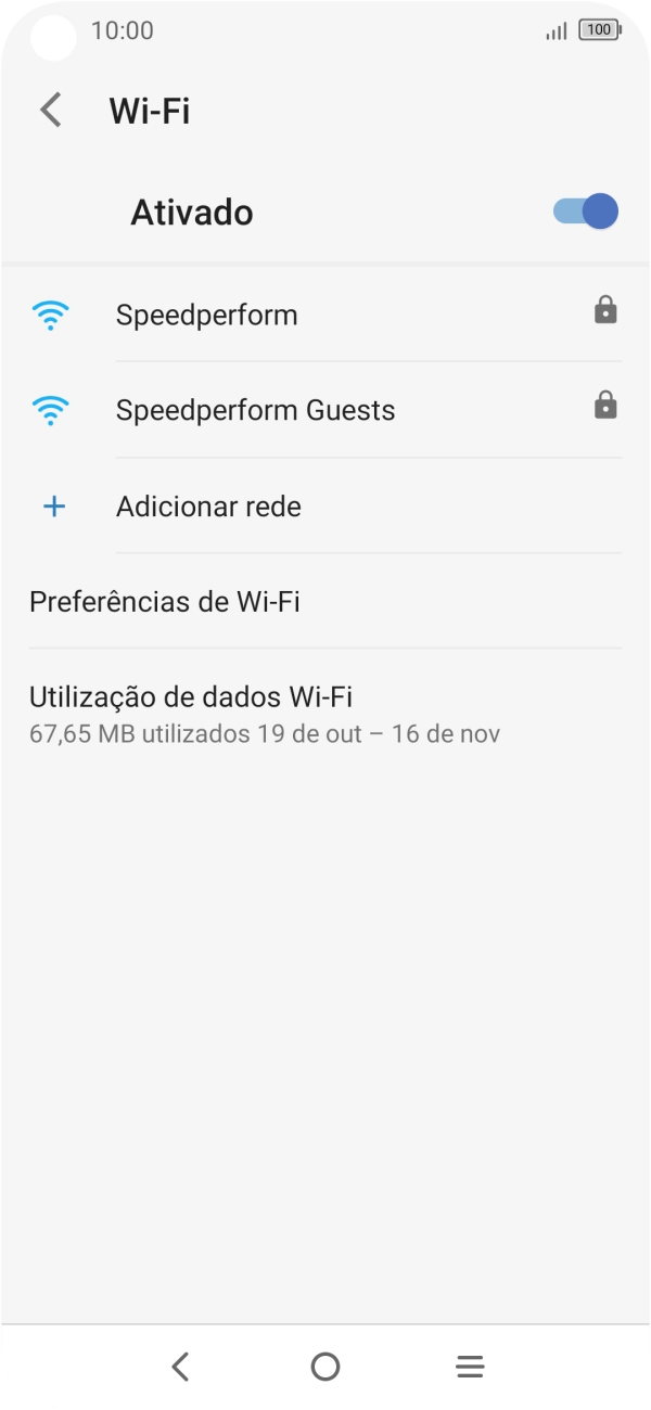 Prima a rede Wi-Fi pretendida.