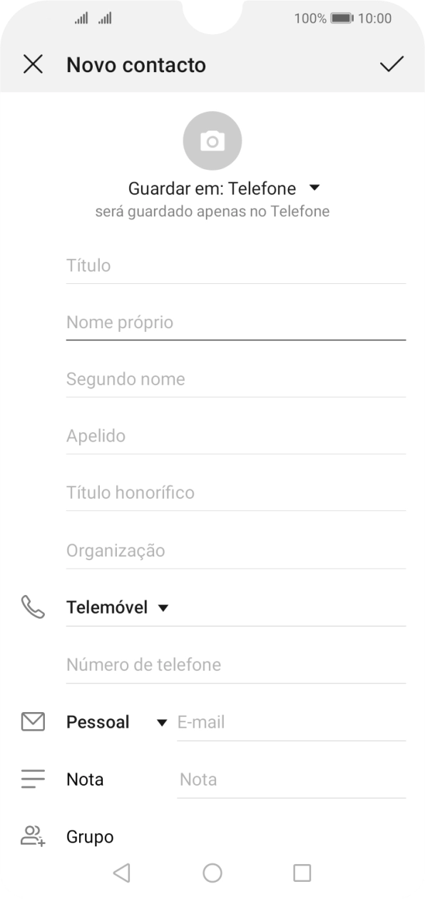 Prima Nome próprio e introduza o nome pretendido.