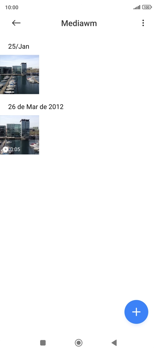 Prima durante um momento uma imagem ou um vídeo.