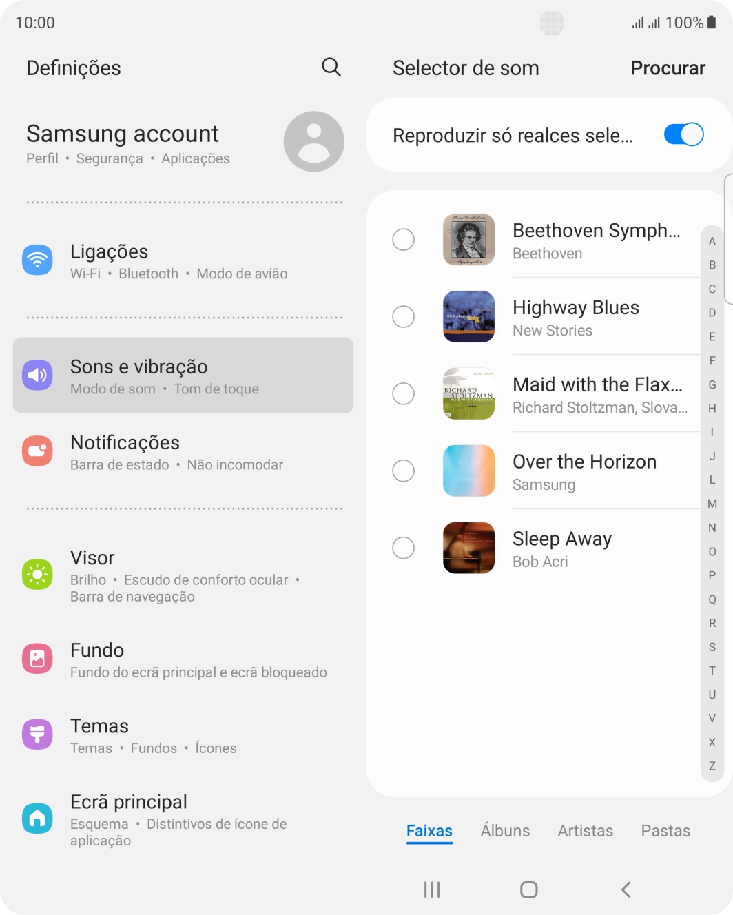 Prima os tons de toque pretendidos para os ouvir.