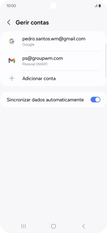 Prima o indicador junto a 