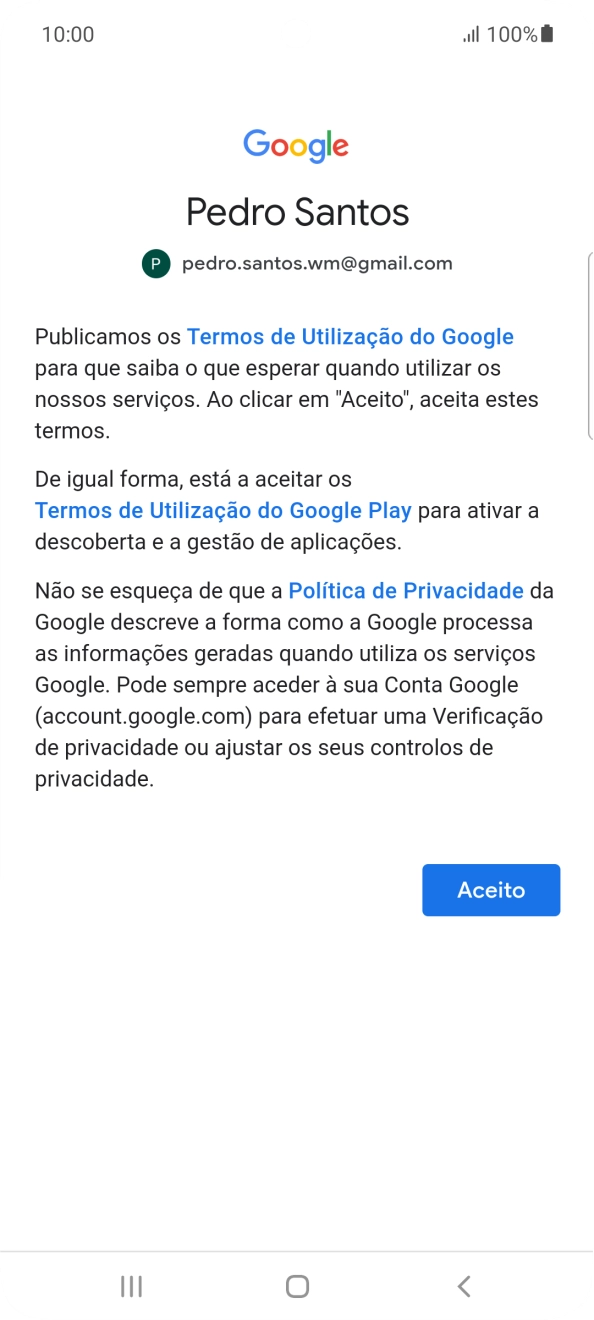 Prima Aceito e siga as indicações no ecrã para escolher as definições da conta Google.