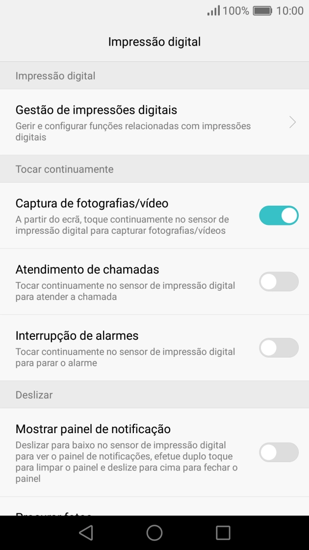 Prima Gestão de impressões digitais e siga as indicações no ecrã para estabelecer ou confirmar um código de bloqueio adicional.